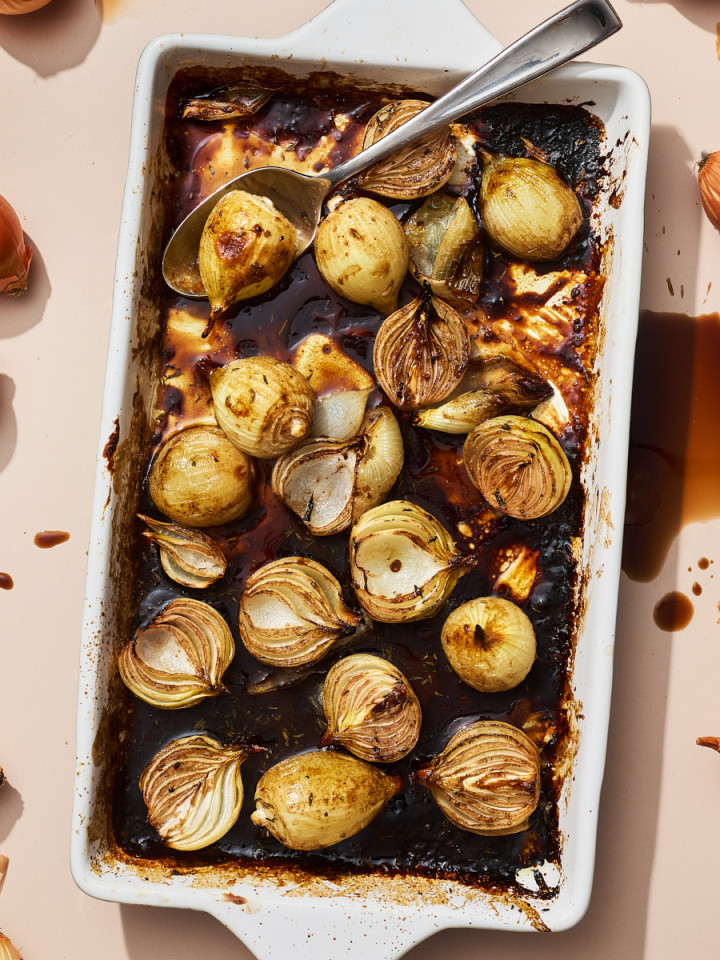 dish of roasted onions with balsamic glaze
