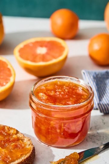 marmalade with grapefruits and oranges, spread on toast